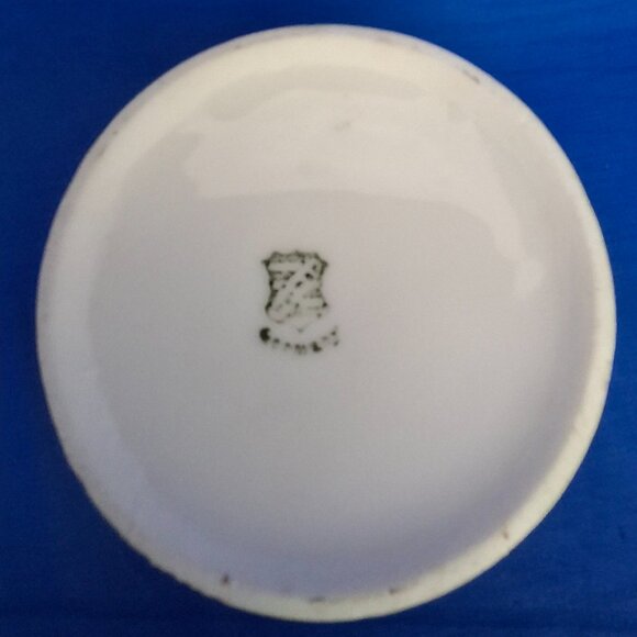 Antique Weimar Hand-Painted Porcelain Powder Jar & Hair Receiver Set - Picture 9 of 10